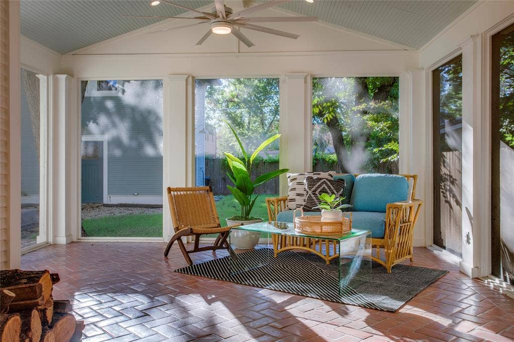 Screened porch
