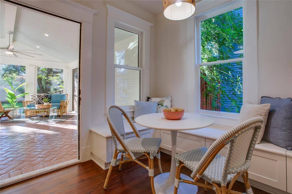 Note the built-in banquette beneath the window.