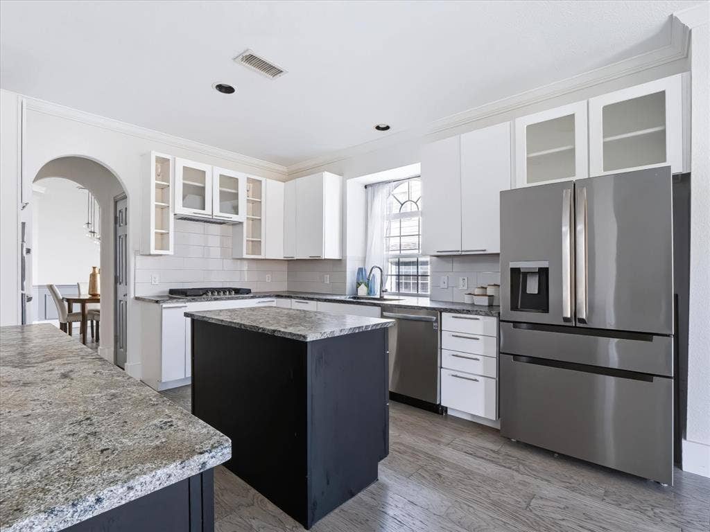 326 Equine Lane, Celina, TX 75009 Updated chef's kitchen