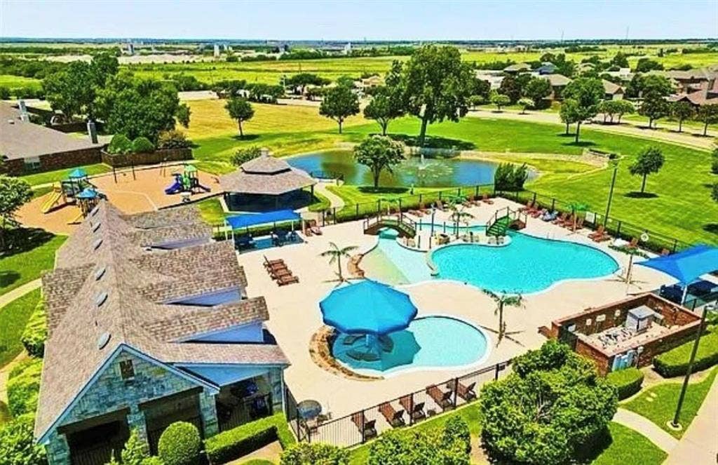 326 Equine Lane, Celina, TX 75009 326 Equine Lane, Celina, TX 75009