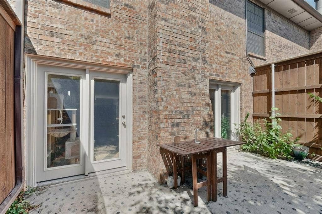 4030 Rawlins Street, #E, Dallas, TX 75219 4030 Rawlins Street, #E, Dallas, TX 75219