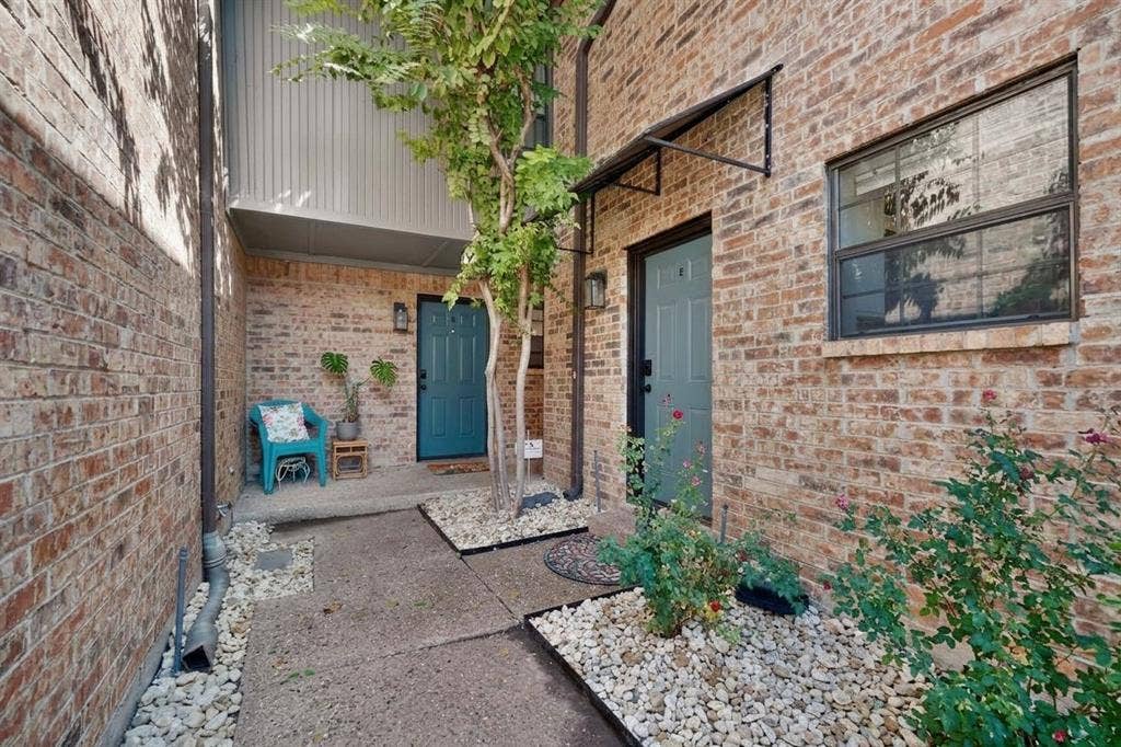 4030 Rawlins Street, #E, Dallas, TX 75219 4030 Rawlins Street, #E, Dallas, TX 75219