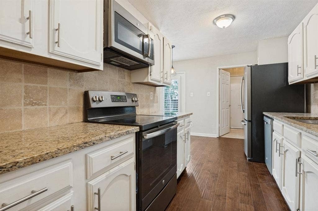 487 Clear Creek Lane, Coppell, TX 75019 487 Clear Creek Lane, Coppell, TX 75019