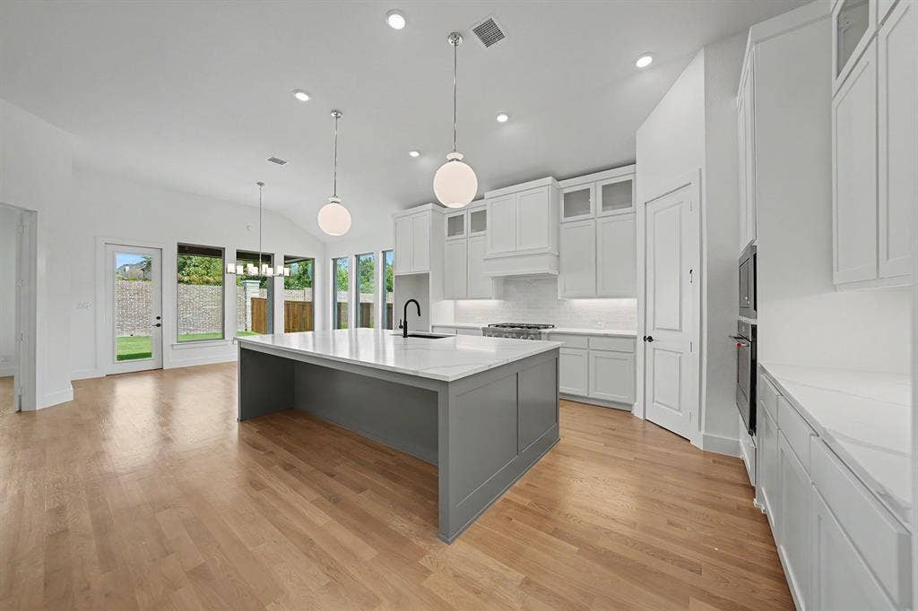 2012 Bedford Falls Drive, Allen, TX 75013 2012 Bedford Falls Drive, Allen, TX 75013