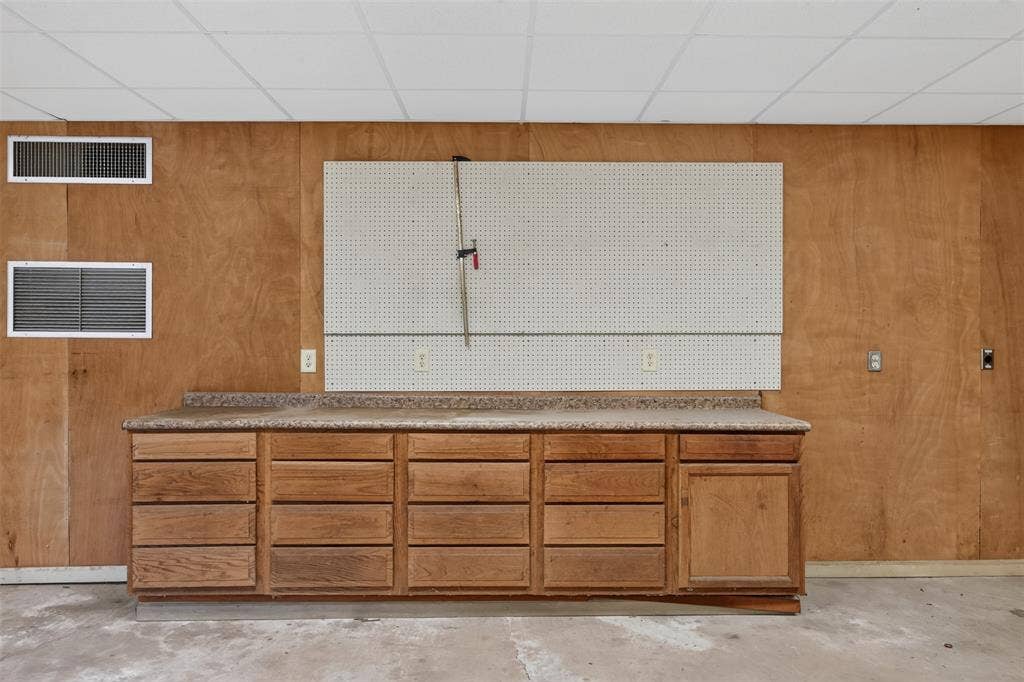 9468 Ranch Lane, Shreveport, LA 71106 9468 Ranch Lane, Shreveport, LA 71106