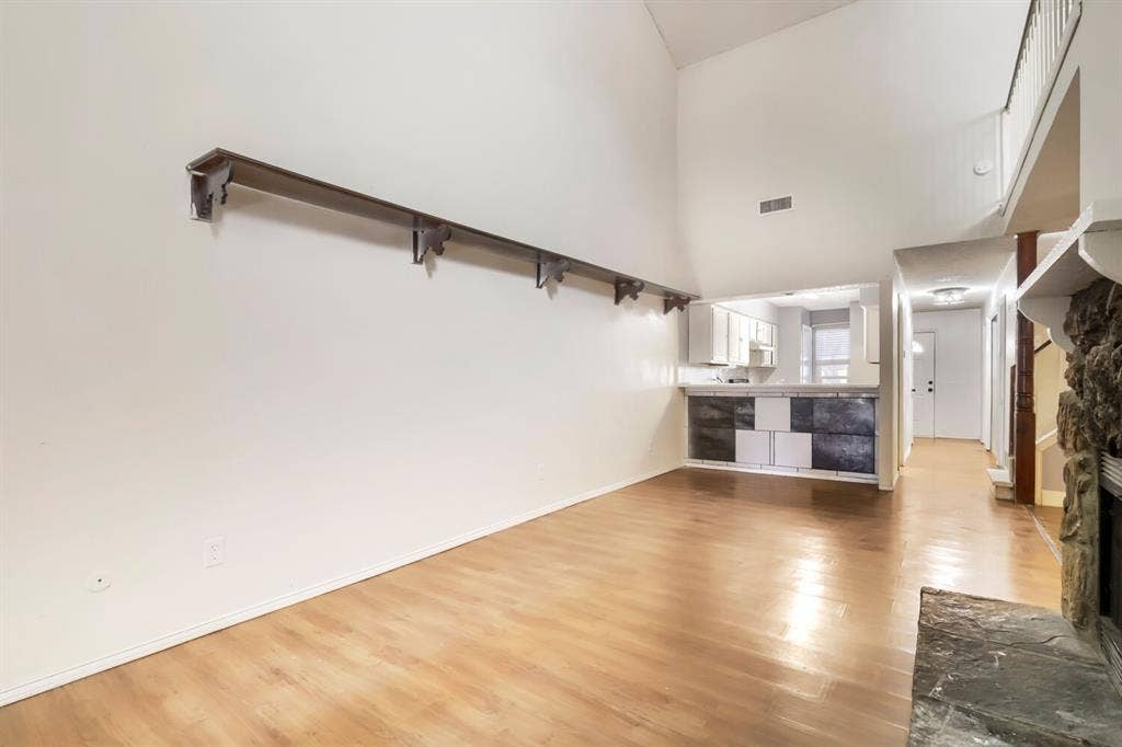 1848 Abshire Lane, Dallas, TX 75228 1848 Abshire Lane, Dallas, TX 75228