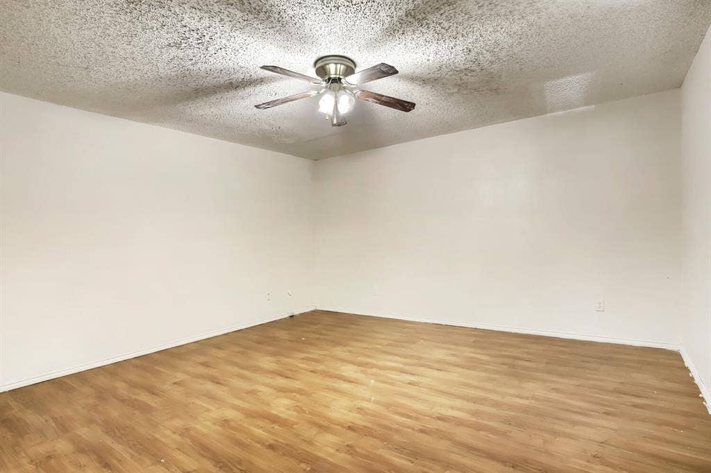 1848 Abshire Lane, Dallas, TX 75228 1848 Abshire Lane, Dallas, TX 75228