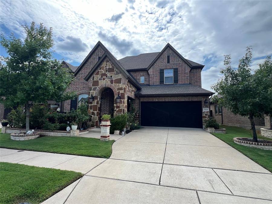 Property photo for 4959 Gleneagle Drive, Flower Mound, TX
