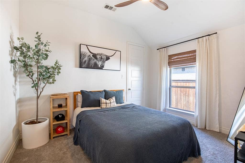 725 Bretallow Drive, Celina, TX 75009 725 Bretallow Drive, Celina, TX 75009