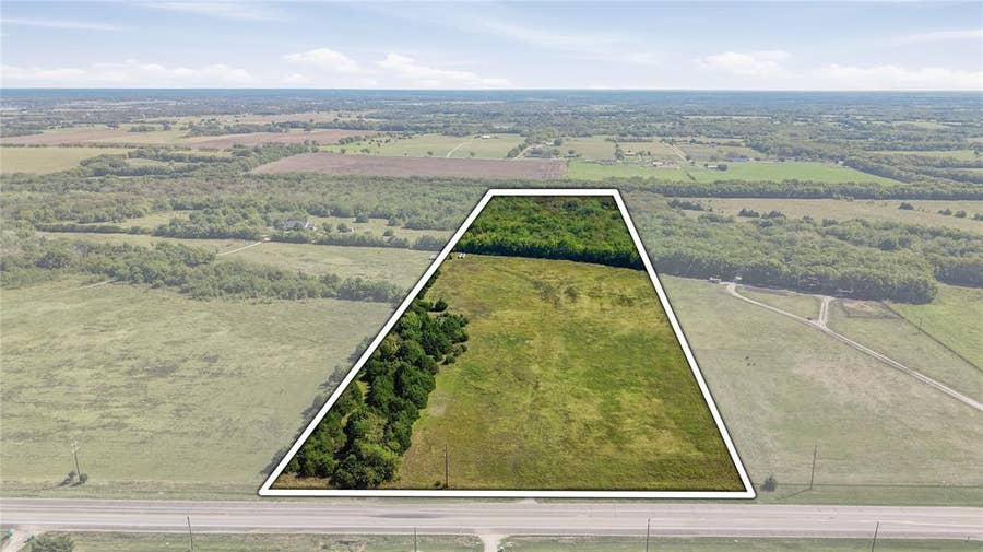 Property photo for 13393 US Highway 69, Bells, TX