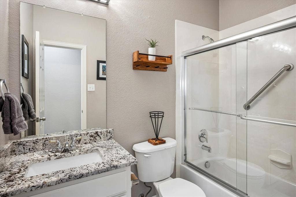 10306 Waterview Parkway, Rowlett, TX 75089 10306 Waterview Parkway, Rowlett, TX 75089