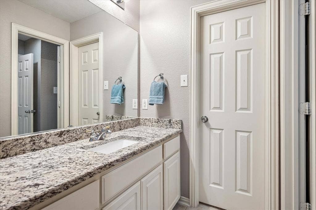 10306 Waterview Parkway, Rowlett, TX 75089 10306 Waterview Parkway, Rowlett, TX 75089