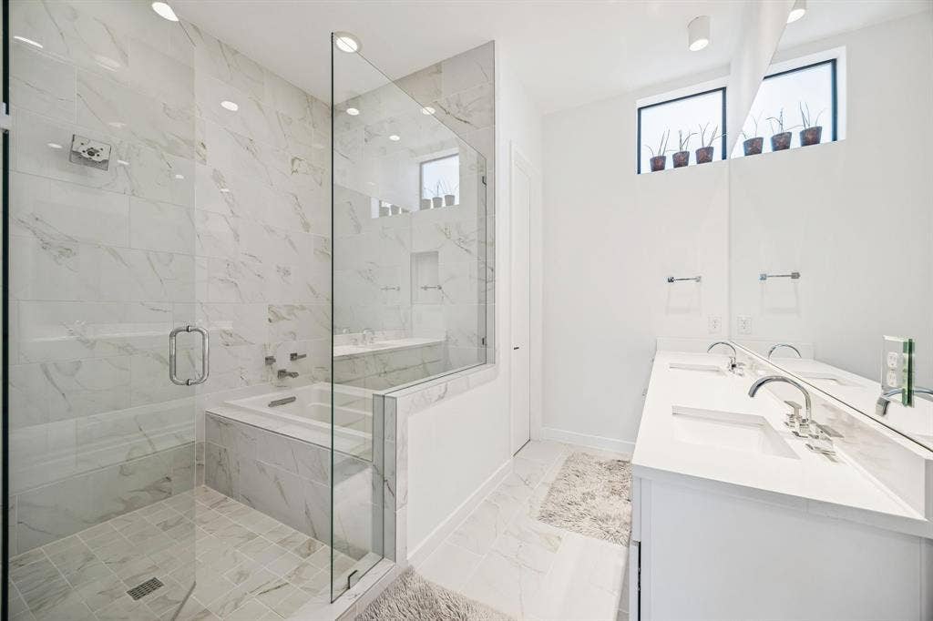 4805 Caxton Court, Dallas, TX 75204