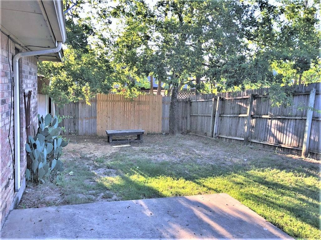 9792 Windy Ridge Road, Frisco, TX 75033 9792 Windy Ridge Road, Frisco, TX 75033