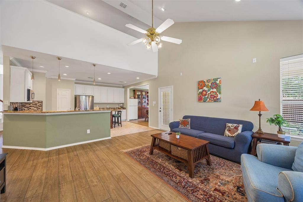 419 Lakefield Drive, Murphy, TX 75094 419 Lakefield Drive, Murphy, TX 75094