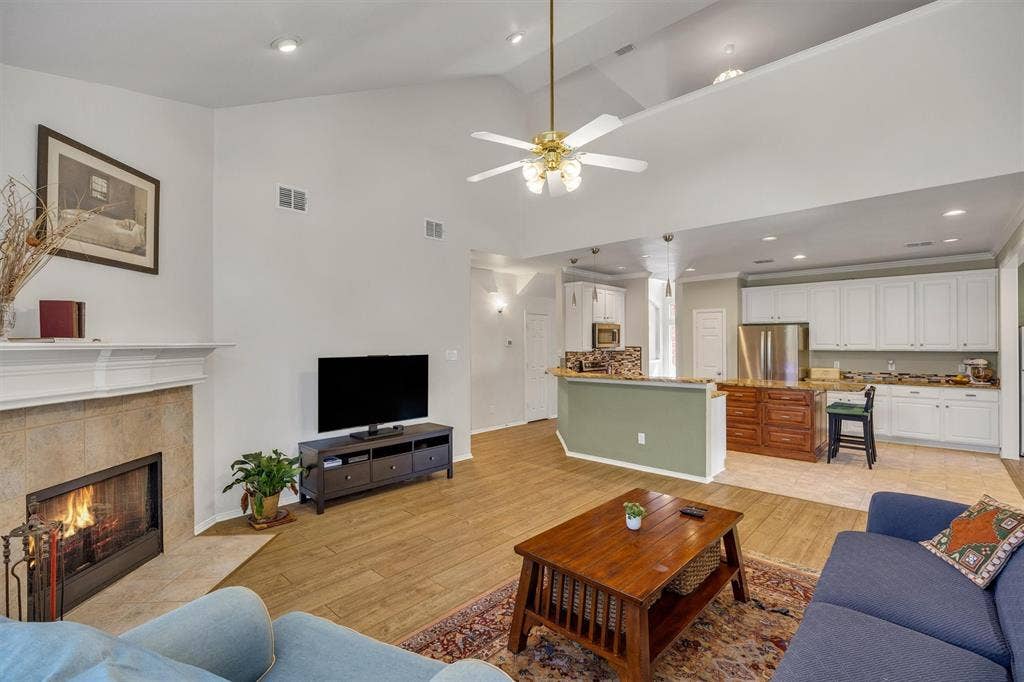 419 Lakefield Drive, Murphy, TX 75094 419 Lakefield Drive, Murphy, TX 75094