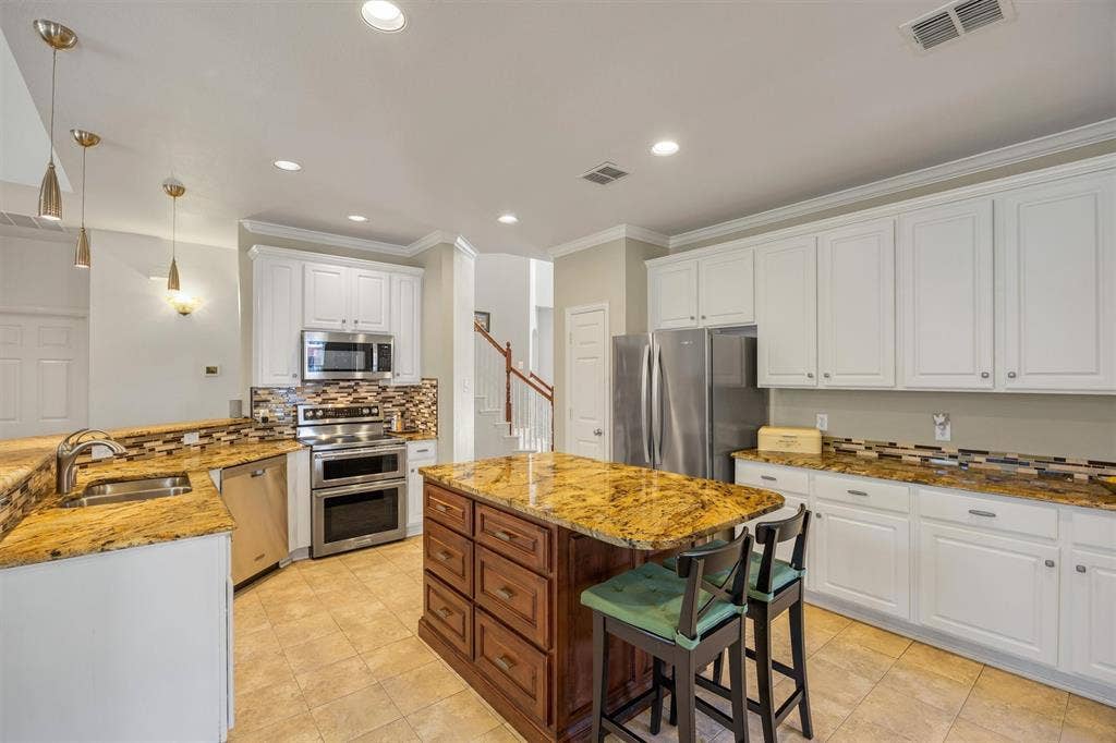 419 Lakefield Drive, Murphy, TX 75094 419 Lakefield Drive, Murphy, TX 75094