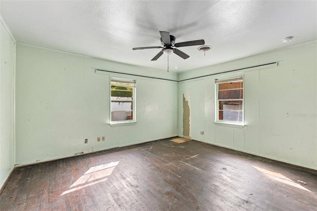 1342 Carson Street, Dallas, TX 75216 1342 Carson Street, Dallas, TX 75216