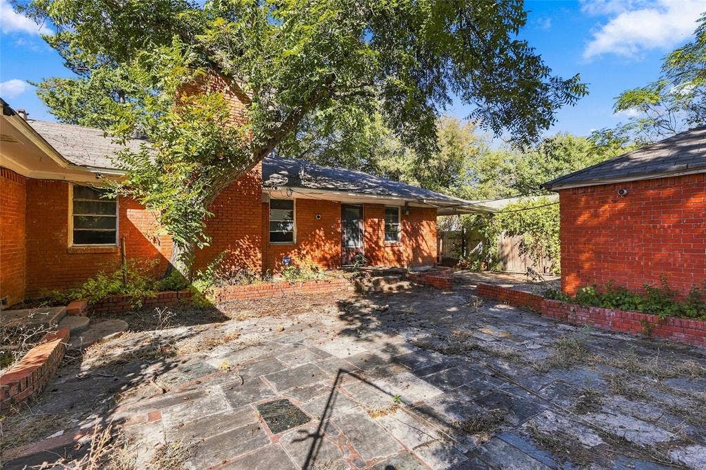 1342 Carson Street, Dallas, TX 75216 1342 Carson Street, Dallas, TX 75216