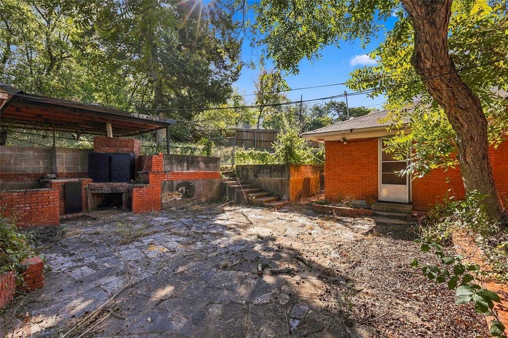 1342 Carson Street, Dallas, TX 75216 1342 Carson Street, Dallas, TX 75216