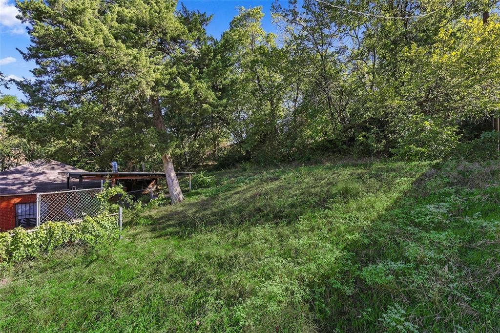 1342 Carson Street, Dallas, TX 75216 1342 Carson Street, Dallas, TX 75216