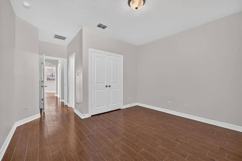 7529 Zinnia Lane, Forest Hill, TX 76140