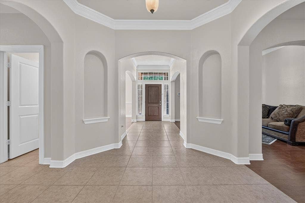 7529 Zinnia Lane, Forest Hill, TX 76140