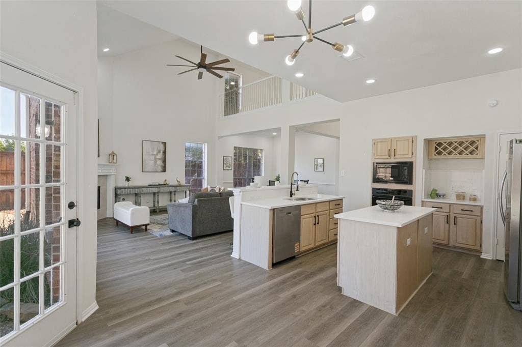 101 Fontana Court, Allen, TX 75013 101 Fontana Court, Allen, TX 75013