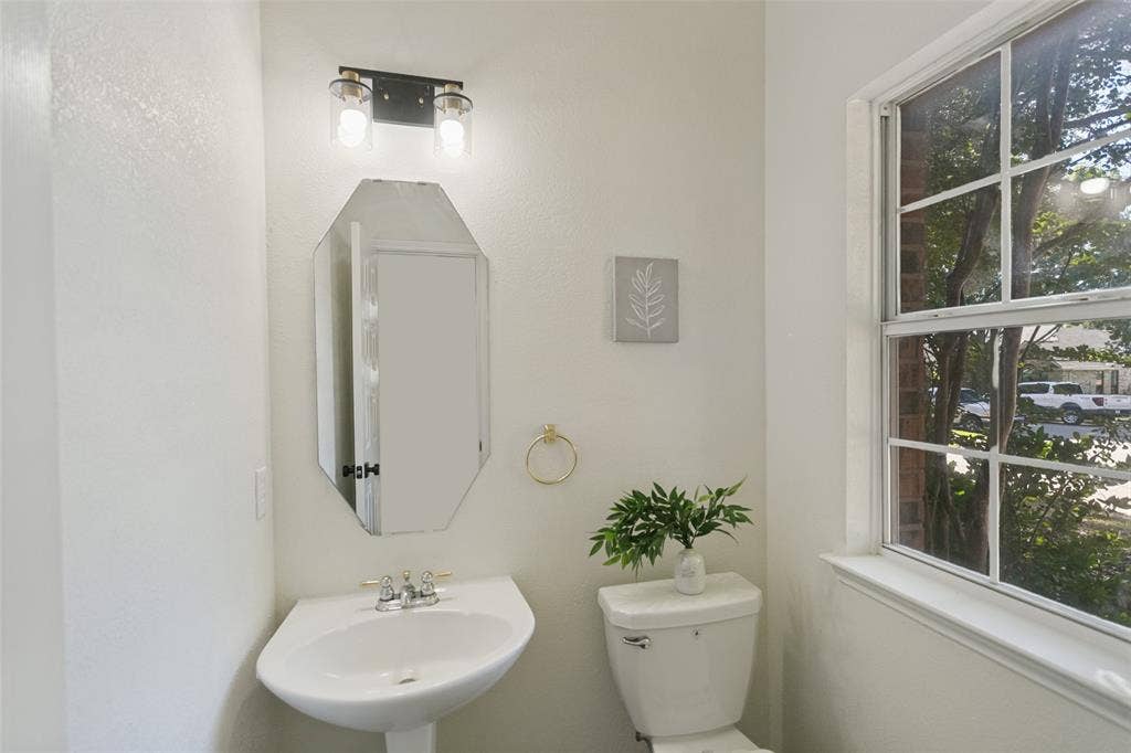 101 Fontana Court, Allen, TX 75013 101 Fontana Court, Allen, TX 75013