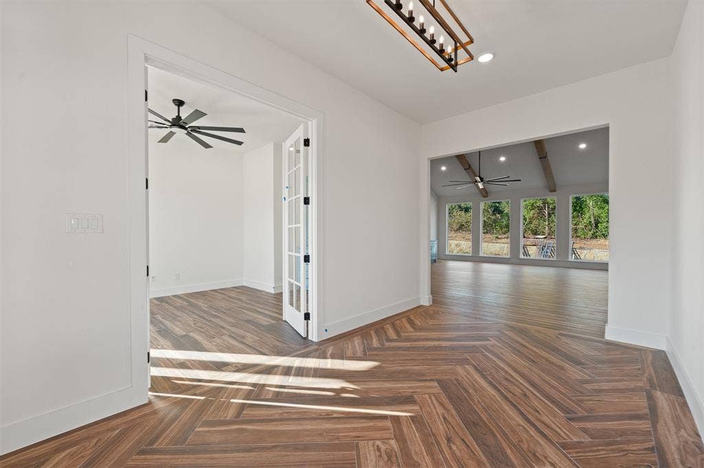 3432 Enchanted Acres Drive, Burleson, TX 76028