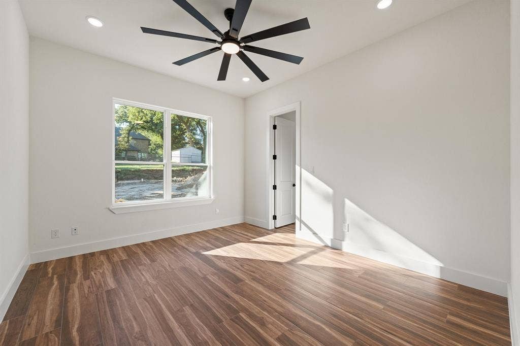 3432 Enchanted Acres Drive, Burleson, TX 76028