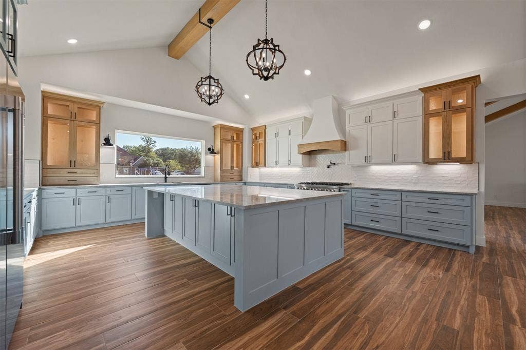 3432 Enchanted Acres Drive, Burleson, TX 76028