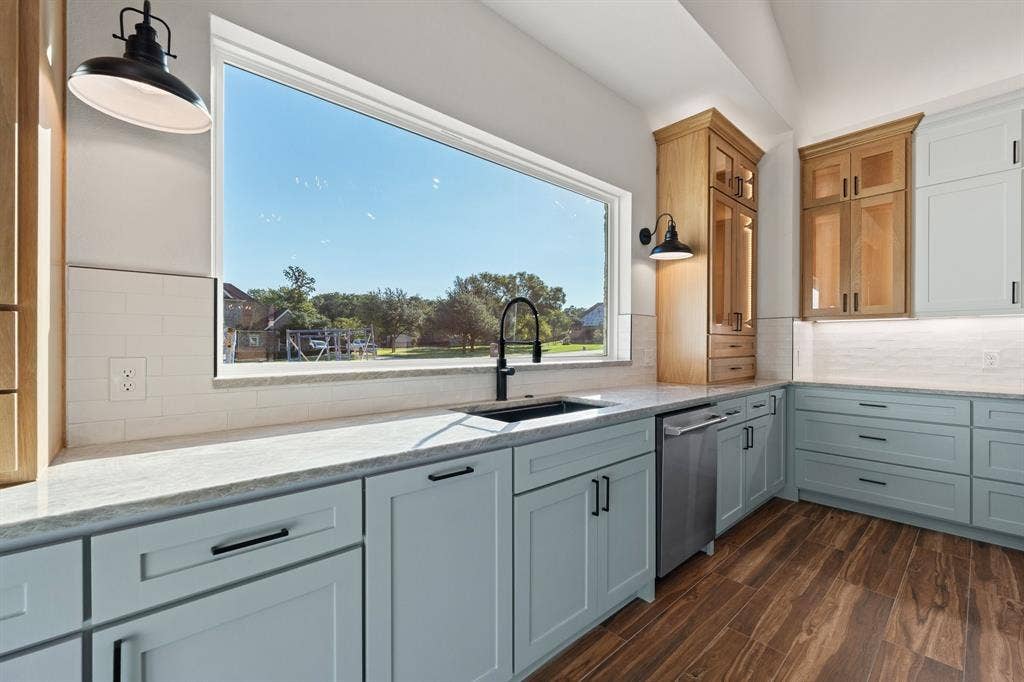 3432 Enchanted Acres Drive, Burleson, TX 76028