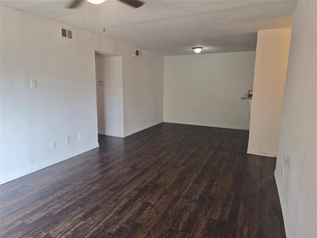 8110 Skillman Street, #2059, Dallas, TX 75231 8110 Skillman Street, #2059, Dallas, TX 75231