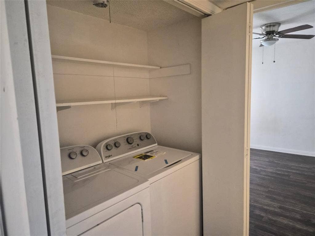 8110 Skillman Street, #2059, Dallas, TX 75231 Washer and dryer included