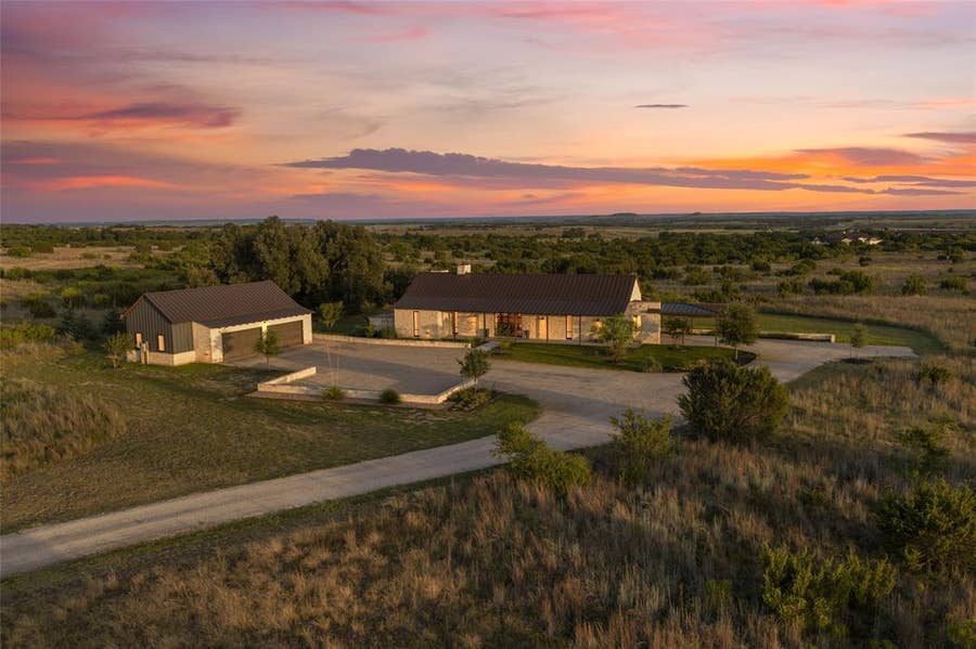 Property photo for 1231A PR 21, Glen Rose, TX
