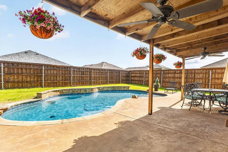 Property photo for 502 Azalea Drive, Josephine, TX