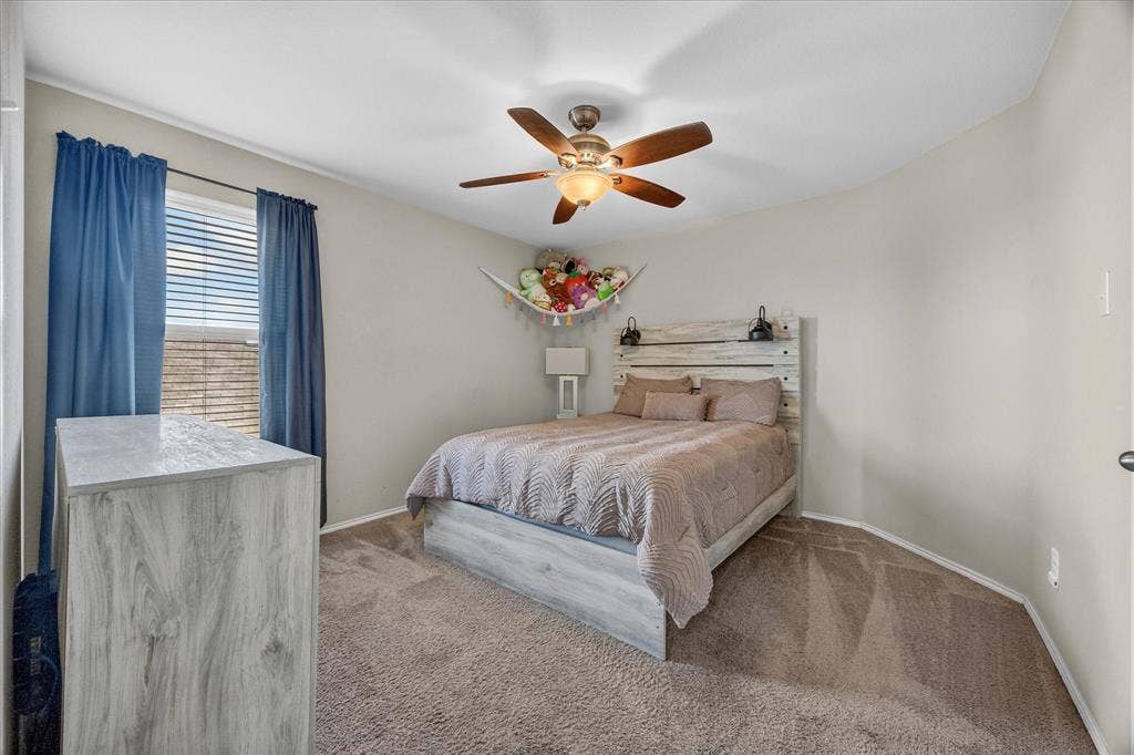 502 Azalea Drive, Josephine, TX 75173 Upstairs Bedroom