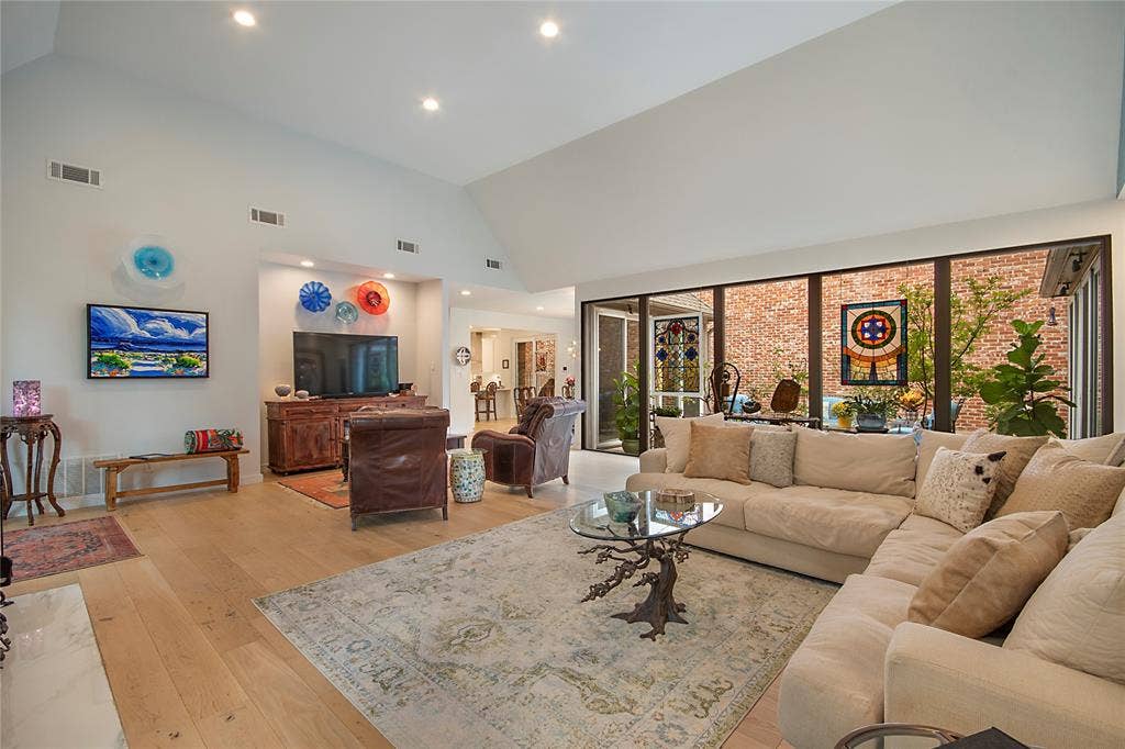 11804 Forest Lakes Lane, Dallas, TX 75230 11804 Forest Lakes Lane, Dallas, TX 75230
