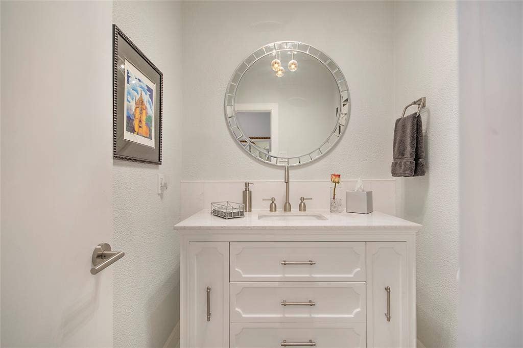 11804 Forest Lakes Lane, Dallas, TX 75230 11804 Forest Lakes Lane, Dallas, TX 75230