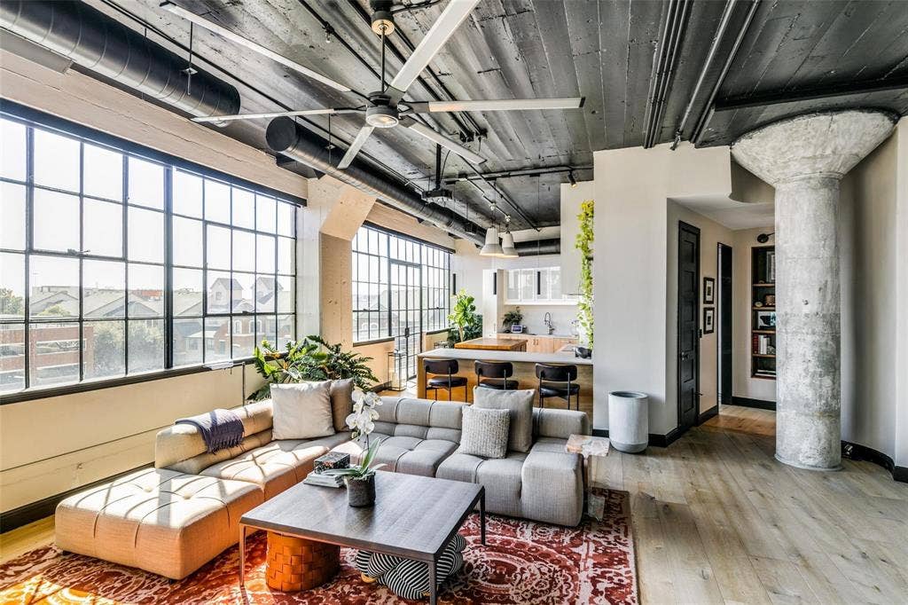 2220 Canton Street, #406, Dallas, TX 75201 2220 Canton Street, #406, Dallas, TX 75201