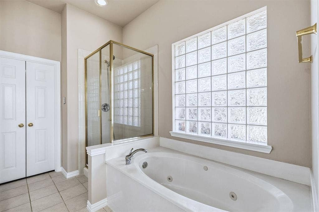 4136 Silverthorne Street, Richardson, TX 75082 4136 Silverthorne Street, Richardson, TX 75082