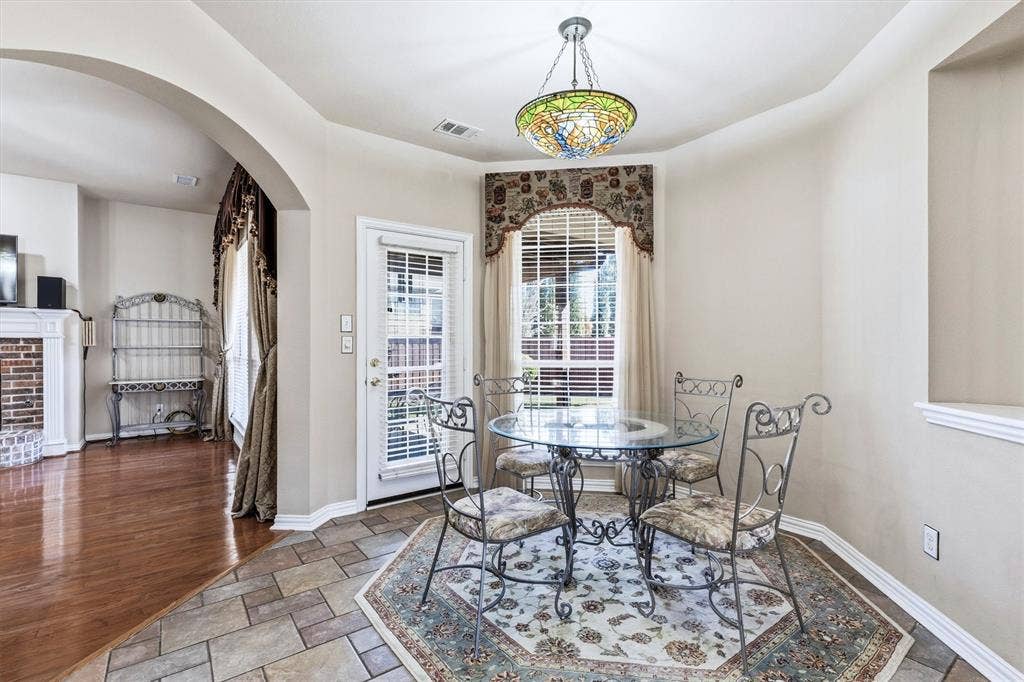 4136 Silverthorne Street, Richardson, TX 75082 4136 Silverthorne Street, Richardson, TX 75082