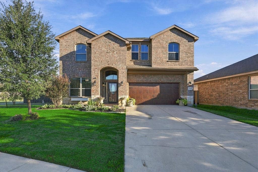 1025 Doe Meadow Drive, Fort Worth, TX 76028 1025 Doe Meadow Drive, Fort Worth, TX 76028