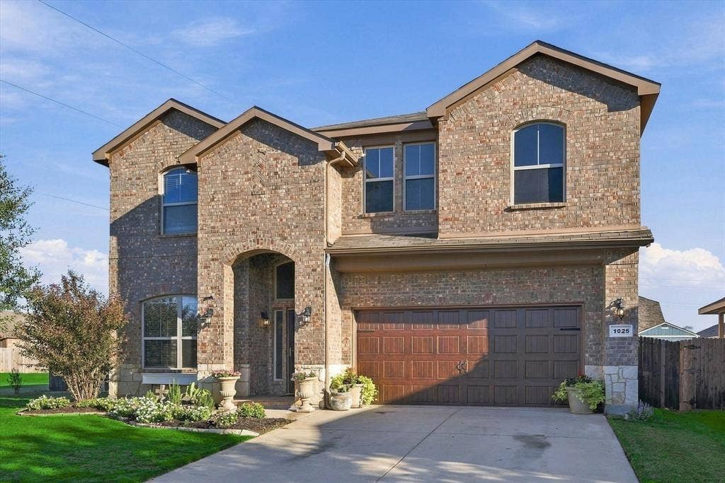 1025 Doe Meadow Drive, Fort Worth, TX 76028 1025 Doe Meadow Drive, Fort Worth, TX 76028