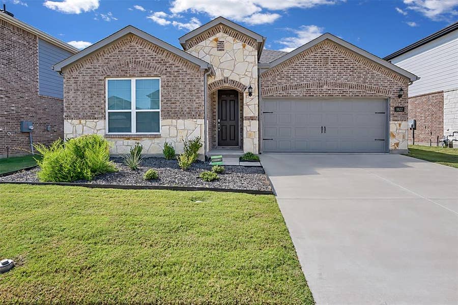Property photo for 1822 Brindle Street, Northlake, TX