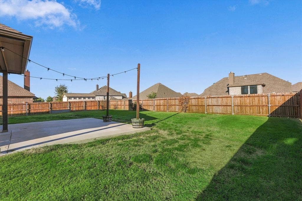 602 Dean Box Drive, Waxahachie, TX 75165 602 Dean Box Drive, Waxahachie, TX 75165