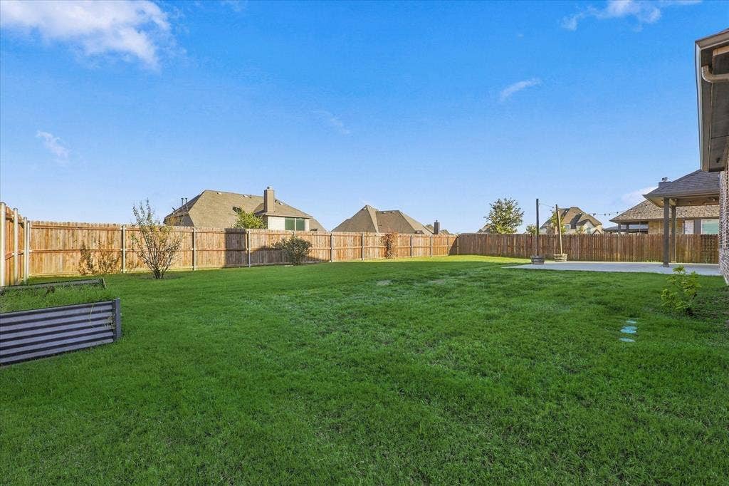 602 Dean Box Drive, Waxahachie, TX 75165 602 Dean Box Drive, Waxahachie, TX 75165