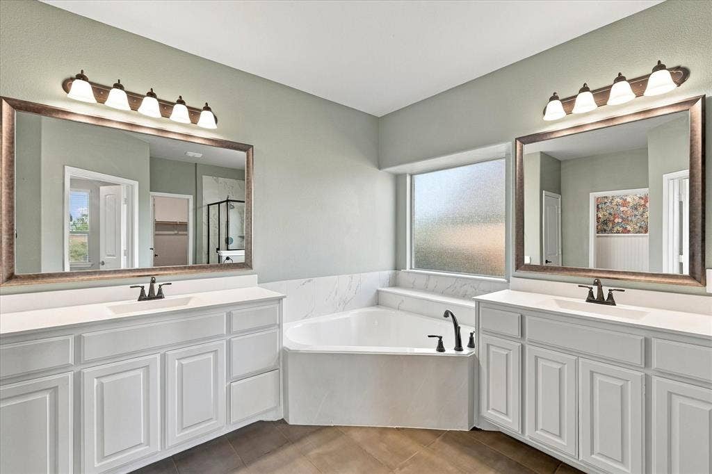 602 Dean Box Drive, Waxahachie, TX 75165 602 Dean Box Drive, Waxahachie, TX 75165
