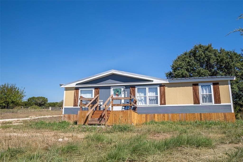 1433 S Fm 56, Glen Rose, TX 76043
